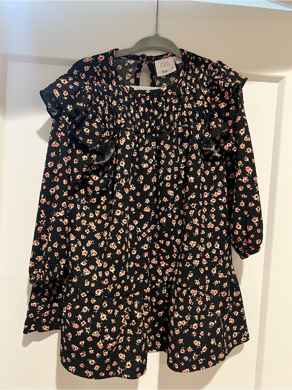 ZARA Black Floral Ruffle-Detail Dress